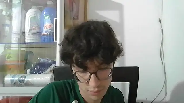 Snapshot of Kevintdx chatting on October 16, 2025, 2:12 am Kevintdx online show from October 16, 2025, 2:12 am