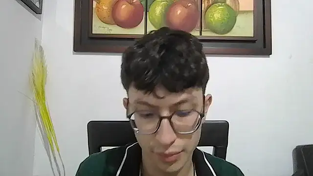 Snapshot of Kevintdx chatting on October 29, 2025, 2:03 am Kevintdx online show from October 29, 2025, 2:03 am