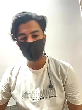 hottestboy03 online show from September 12, 2025, 5:29 am