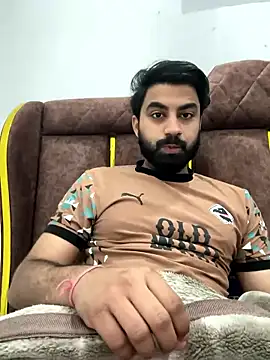 hottestboy03 online show from January 13, 2026, 5:57 am