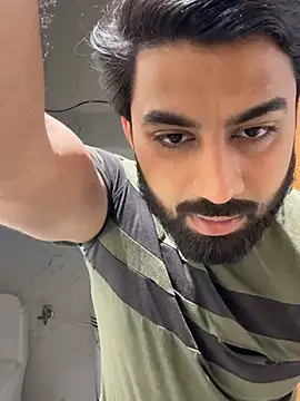 hottestboy03 online show from February 21, 2026, 9:54 am