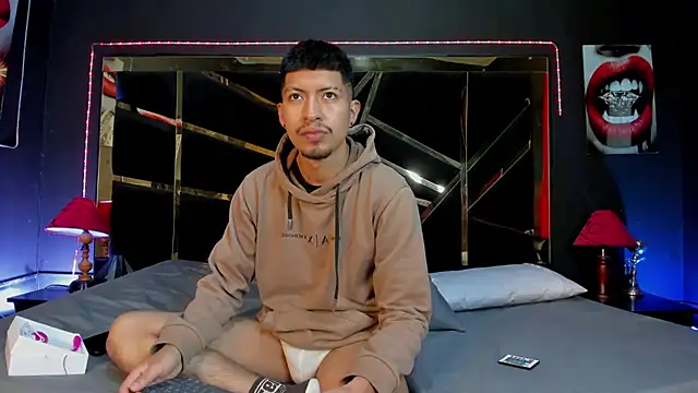 AxelAndJeremy online show from November 22, 2025, 2:54 am