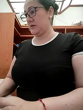 Aisha manzur online show from February 20, 2026, 6:41 pm