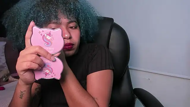 momo ayasse online show from March 7, 2026, 3:36 am