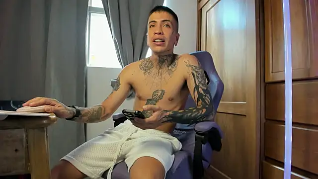 L instinct online show from September 15, 2025, 8:09 pm