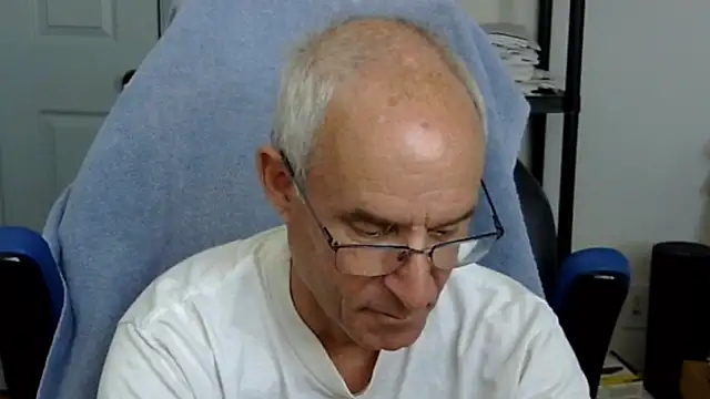 funone1999 online show from September 24, 2025, 6:44 pm