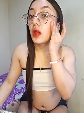 StefaniaFoxx  online show from April 13, 2026, 6:41 am