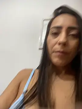 lucioliveira online show from March 12, 2026, 2:01 pm