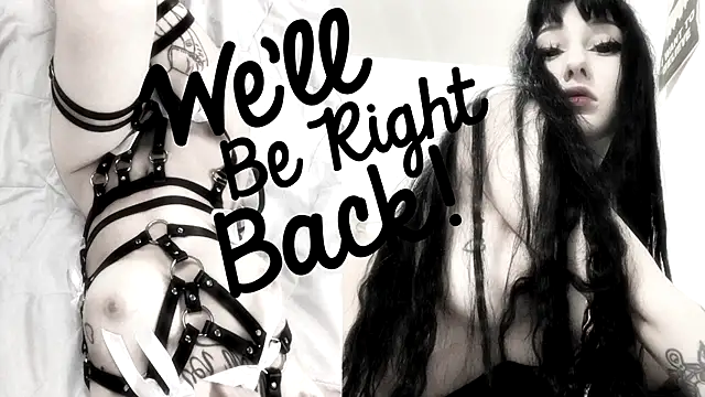 Crystal somnia online show from October 16, 2025, 4:52 pm