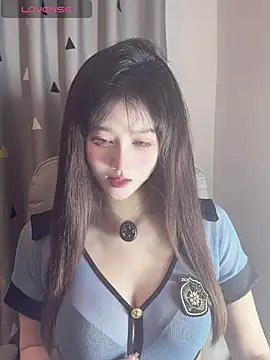 annacc999 online show from September 27, 2025, 2:22 pm