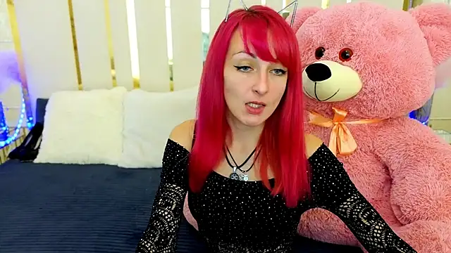 BrandyBloom online show from October 19, 2025, 7:14 pm