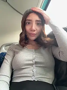 BallerinaCappuccino  online show from September 25, 2025, 2:21 pm