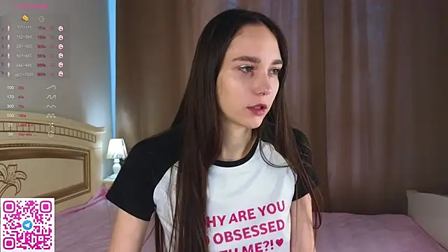 SoftieDream online show from October 17, 2025, 6:49 am