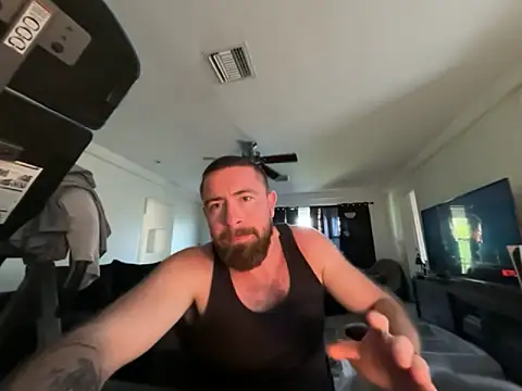 biggdickbandit92 online show from June 4, 2026, 2:01 pm