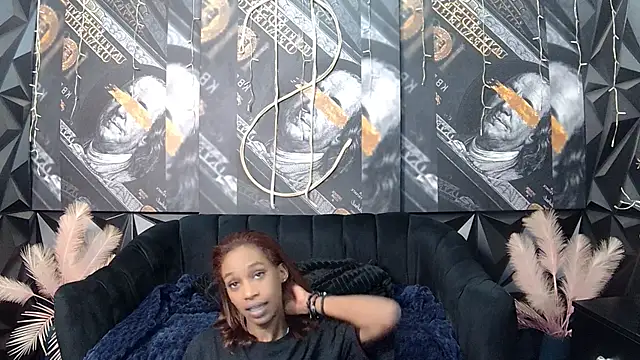 Snapshot of Lilmisbaddyxxx chatting on November 18, 2025, 4:22 pm Lilmisbaddyxxx online show from November 18, 2025, 4:22 pm