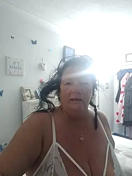 Angeldelightt online show from September 10, 2025, 7:52 am