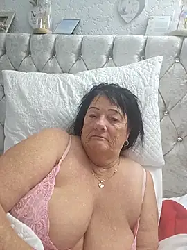 Angeldelightt online show from September 29, 2025, 8:57 pm