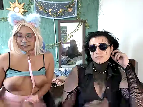 Angel Duck online show from September 9, 2025, 8:19 pm