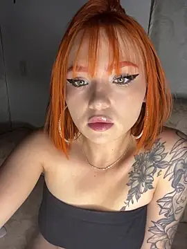 Alysson LS online show from November 26, 2025, 2:12 am