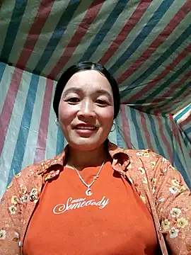 Bliss rose online show from November 21, 2025, 8:13 am