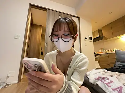 nano-da-u online show from June 4, 2026, 10:38 pm