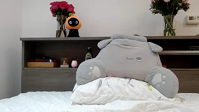 xxxmegamixxx online show from October 23, 2025, 7:34 pm