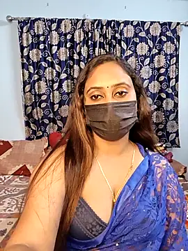 Cute-lusi online show from March 9, 2026, 7:18 pm