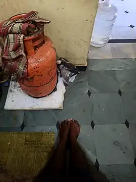 hotboy43339 online show from September 22, 2025, 3:19 am