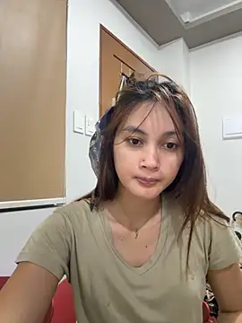 LanySylvia online show from November 15, 2025, 1:51 pm