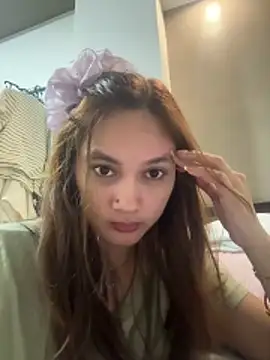 LanySylvia online show from April 28, 2026, 5:18 pm