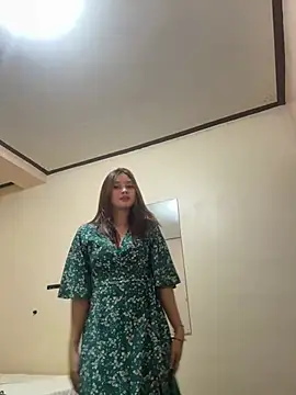 LanySylvia online show from April 30, 2026, 2:56 pm