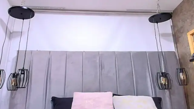 Snapshot of MashaPiink chatting on May 13, 2026, 2:03 pm MashaPiink online show from May 13, 2026, 2:03 pm
