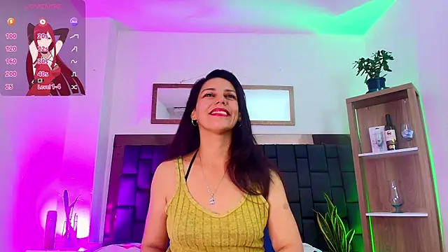 Snapshot of MashaPiink chatting on May 20, 2026, 1:17 pm MashaPiink online show from May 20, 2026, 1:17 pm
