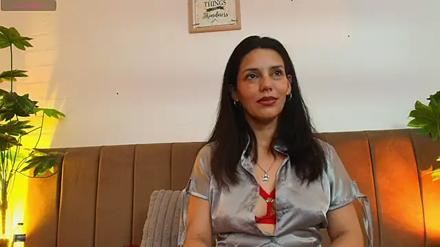 Snapshot of MashaPiink chatting on May 25, 2026, 12:55 pm MashaPiink online show from May 25, 2026, 12:55 pm