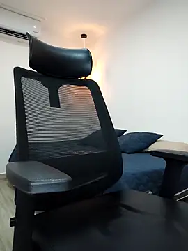 damian bull online show from September 24, 2025, 8:12 pm