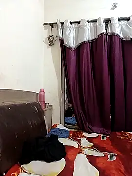 MEERAcle online show from February 27, 2026, 4:51 pm