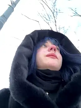 Only April online show from January 11, 2026, 9:03 am