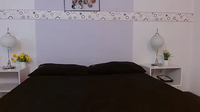 Celesstegh online show from April 21, 2026, 11:27 am