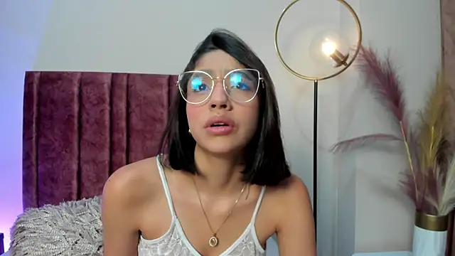 IvyJhons online show from January 10, 2026, 12:07 pm