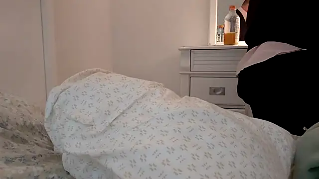 John--a online show from April 19, 2026, 10:45 pm