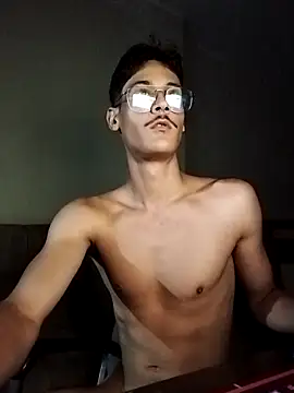 Mago666  online show from September 14, 2025, 3:05 am