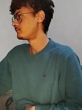 Mago666  online show from December 3, 2025, 6:43 am