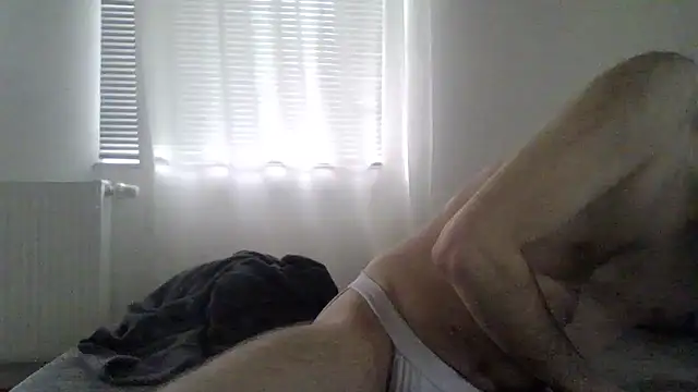 XLBarehengst online show from February 17, 2026, 8:00 am