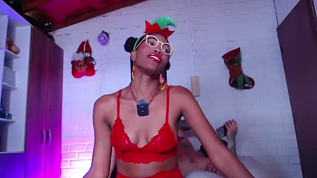 lucyymaximo online show from December 15, 2025, 2:54 pm