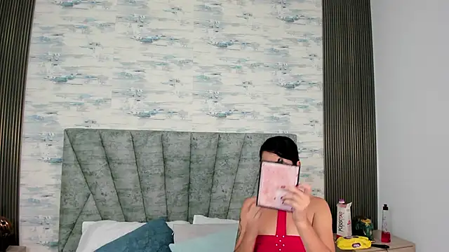 ShanelEvans online show from September 15, 2025, 7:03 pm