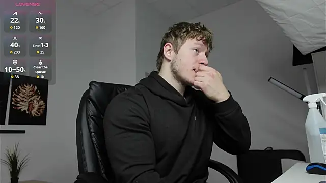 Richard Dullas online show from October 6, 2025, 6:22 am