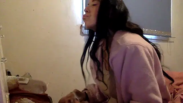 Bellababexox online show from October 15, 2025, 2:06 pm