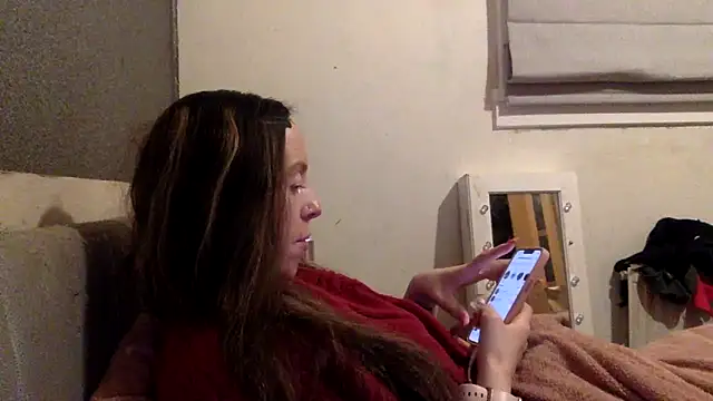 Bellababexox online show from April 18, 2026, 10:54 pm