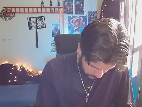 cortelioni massimo  online show from September 8, 2025, 8:52 pm