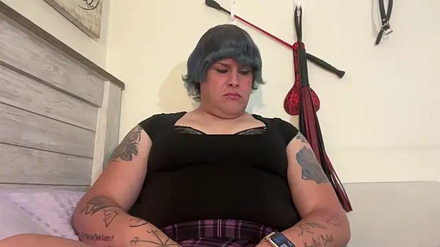 Julietserenity online show from November 21, 2025, 6:01 am